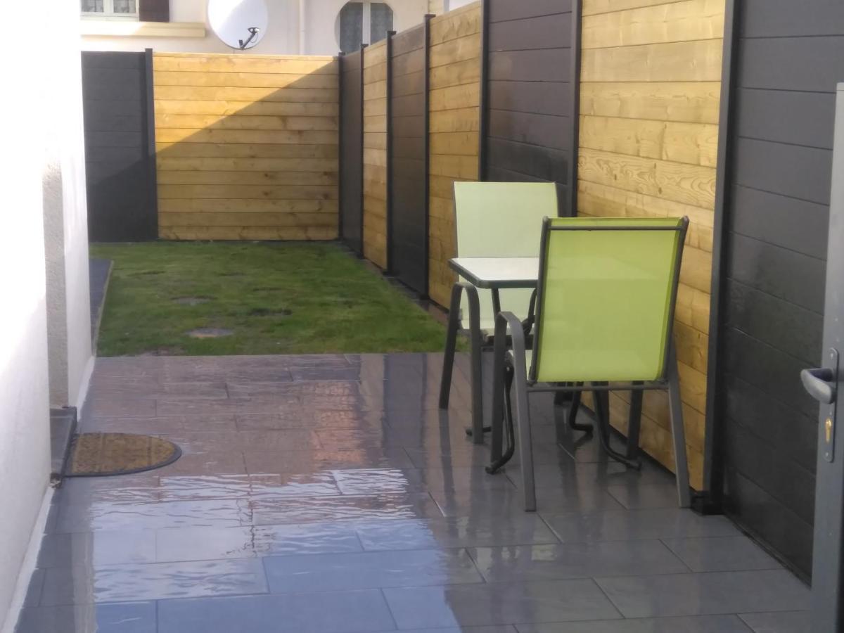 Le Petit Poucet La Bourboule Exterior foto
