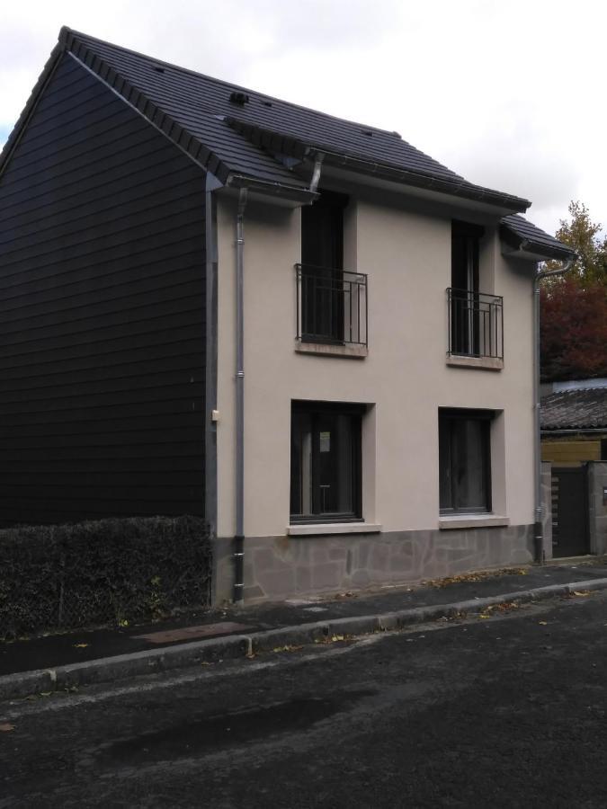 Le Petit Poucet La Bourboule Exterior foto
